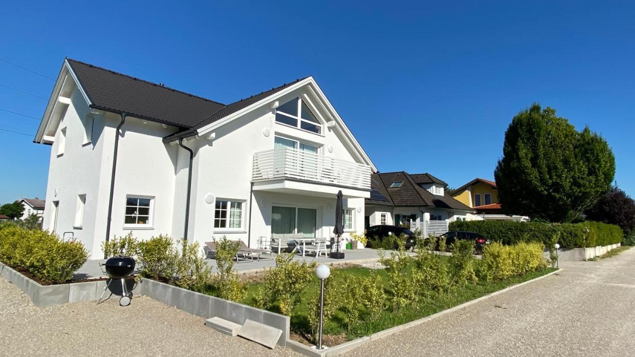 Ferienwohnung Mit Garten Strasswalchen Exterior foto
